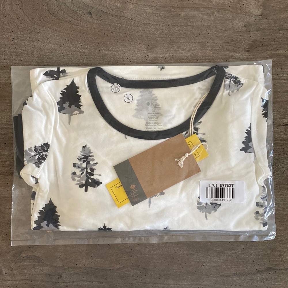 NWT Kyte Baby 3T Pajamas HTF black & white trees (retired print)